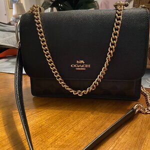 Coach Klare Crossbody In Signature Canvas